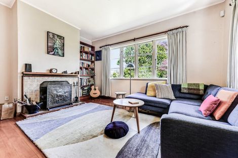 Photo of property in 38 Plunket Terrace, Hamilton East, Hamilton, 3216