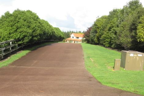 Photo of property in 81 Polo Prince Drive, Totara Park, Manurewa, 2576