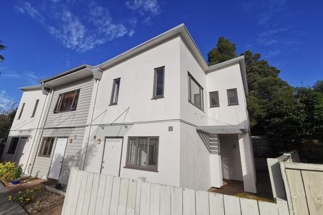 Photo of property in The Grange, 5/92 Bush Road, Albany, Auckland, 0632
