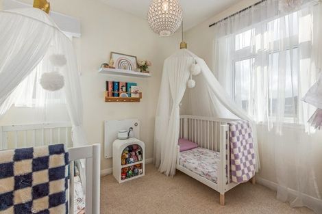 Photo of property in 35 Tirangi Road, Rongotai, Wellington, 6022