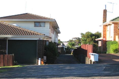 Photo of property in 4/26 Islington Avenue, New Lynn, Auckland, 0600