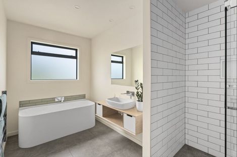 Photo of property in 37 Jarrett Terrace, Leamington, Cambridge, 3432