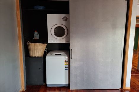 Photo of property in 10 Mona Avenue, Mangere Bridge, Auckland, 2022