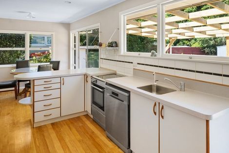 Photo of property in 22 Shelley Crescent, Stoke, Nelson, 7011