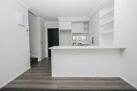 Photo of property in 12/14 Ruakiwi Road, Hamilton Lake, Hamilton, 3204