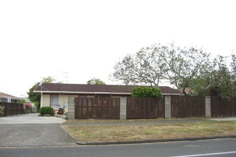 Photo of property in 260 Queen Street, Pukekohe, 2120