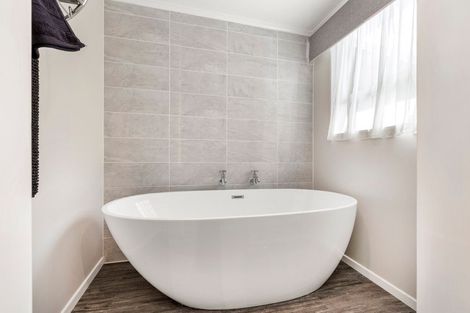 Photo of property in 191 Hakanoa Street, Huntly, 3700