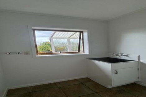 Photo of property in 2/18 Fratley Avenue, Farm Cove, Auckland, 2012