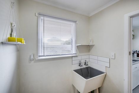 Photo of property in 14 Shearer Place, Pirimai, Napier, 4112