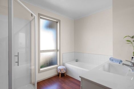 Photo of property in 2 Woodstock Place, Stoke, Nelson, 7011