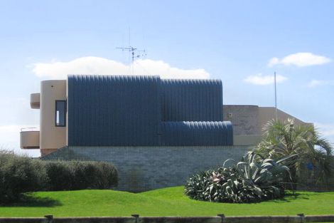 Photo of property in 443 Oceanbeach Road, Mount Maunganui, 3116