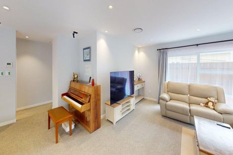 Photo of property in 32 Union Street, Hokowhitu, Palmerston North, 4410