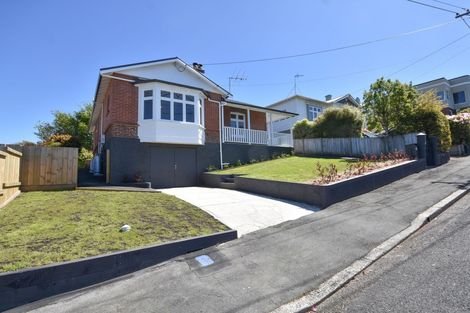 Photo of property in 43 Newport Street, Belleknowes, Dunedin, 9011