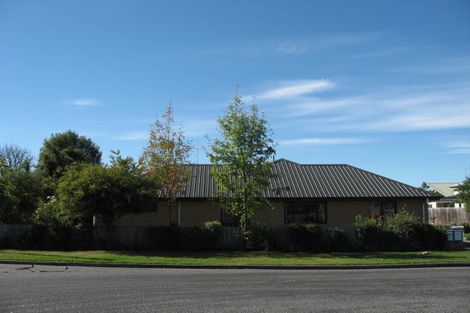 Photo of property in 27 Shaw Street, Geraldine, 7930