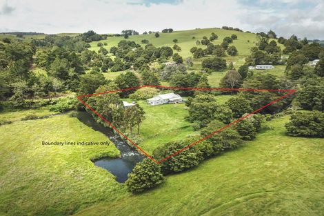Photo of property in 1 Old Mill Road, Donnellys Crossing, Dargaville, 0379