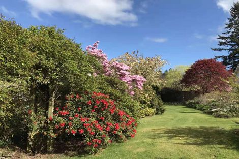 Photo of property in 5 Three Mile Hill Road, Halfway Bush, Dunedin, 9010