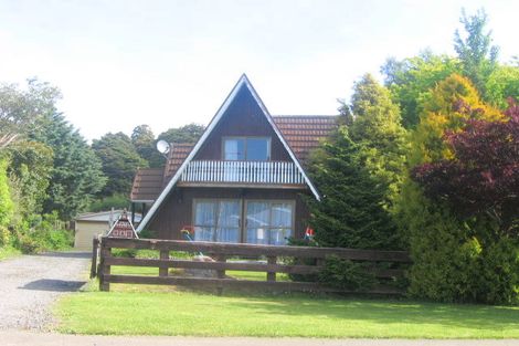 Photo of property in 9 Moore Street, Ohakune, 4625