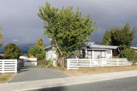 Photo of property in 2 Kahu Street, Mangakino, 3421