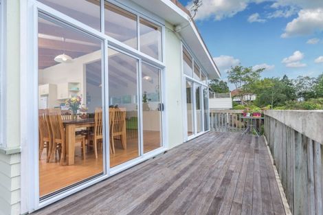 Photo of property in 1/60 Chivalry Road, Glenfield, Auckland, 0629