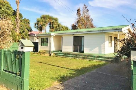 Photo of property in 23 Smiths Avenue, Papakura, 2110