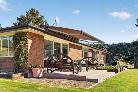 Photo of property in 2 Mount Herbert Peak Road, Diamond Harbour, 8972