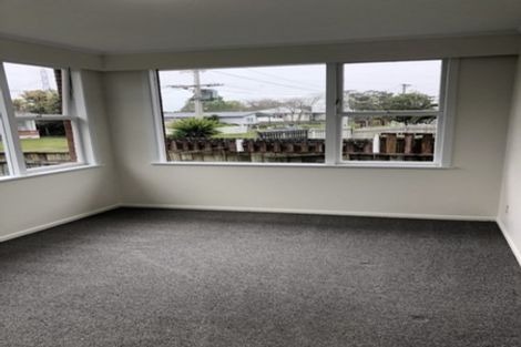 Photo of property in 1/3 Aurea Avenue, Pakuranga, Auckland, 2010
