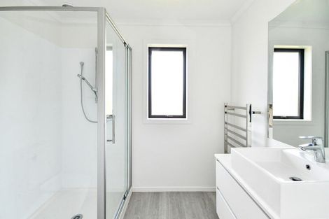 Photo of property in 35a Leathem Crescent, Pokeno, 2402