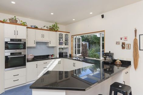 Photo of property in 21 Ocean Park, Wainui, Gisborne, 4010