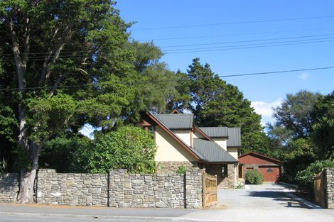 Photo of property in 16 Benzie Avenue, Wallaceville, Upper Hutt, 5018
