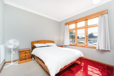 Photo of property in 8 Heretaunga Street, Palmerston North, 4414