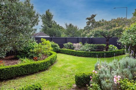 Photo of property in 30 Blighs Road, Strowan, Christchurch, 8052