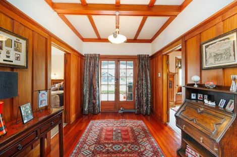 Photo of property in 21 Manapouri Crescent, Hokowhitu, Palmerston North, 4410