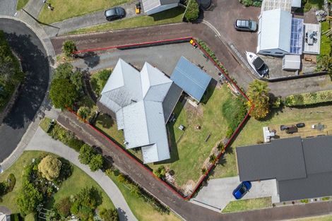 Photo of property in 13 Willow Grove, Tairua, 3508