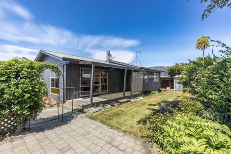 Photo of property in 12 Dublin Street, Dannevirke, 4930