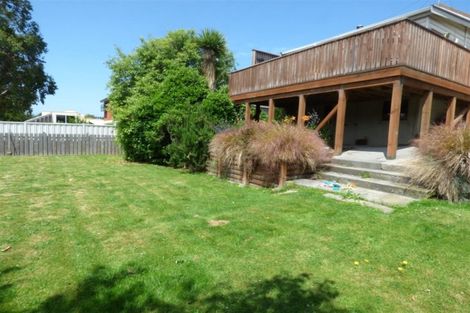 Photo of property in 1 Armstrong Street, Balclutha, 9230