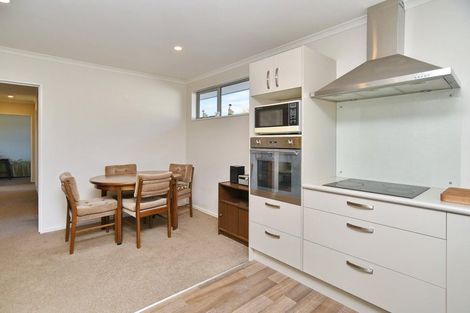 Photo of property in 2/62 Vivian Street, Burwood, Christchurch, 8083