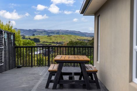 Photo of property in 77 The Masthead, Whitby, Porirua, 5024