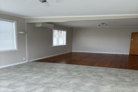 Photo of property in 15 Aramoana Avenue, Devonport, Auckland, 0624