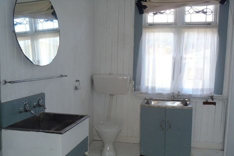 Photo of property in 10 Ward Street, Runanga, 7803