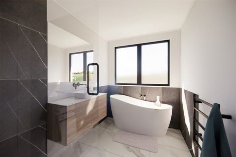 Photo of property in 18 Oralee Terrace, Peacocke, 3206