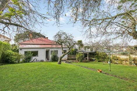 Photo of property in 52 Hill Street, Onehunga, Auckland, 1061