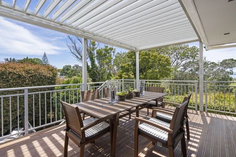 Photo of property in 6a Reydon Place, Cockle Bay, Auckland, 2014