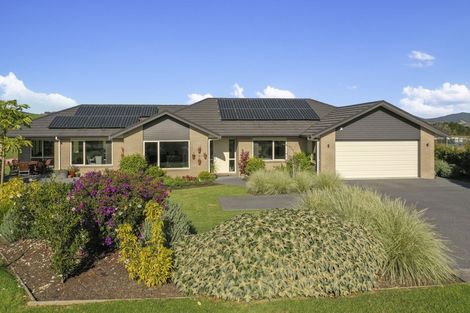 Photo of property in 14 Captains Loop, Haruru, 0204