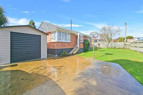 Photo of property in 6 Elliott Crescent, Owhata, Rotorua, 3010