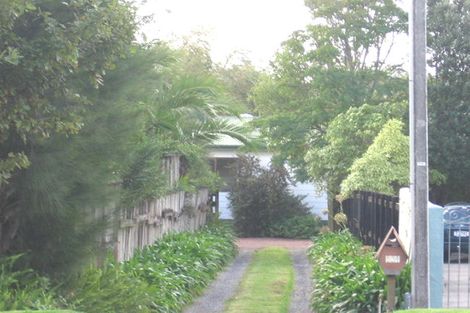 Photo of property in 559 Swanson Road, Ranui, Auckland, 0612