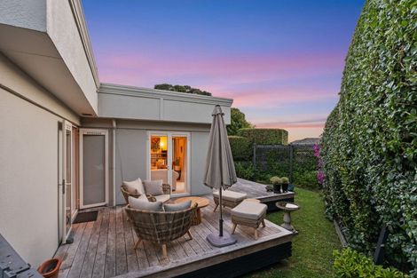 Photo of property in 2/7 Morton Avenue, Forrest Hill, Auckland, 0620