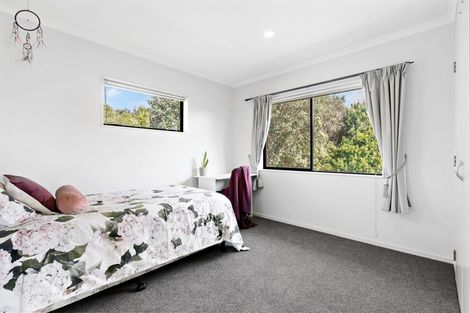 Photo of property in 132 Muriwai Valley Road, Muriwai, Waimauku, 0881