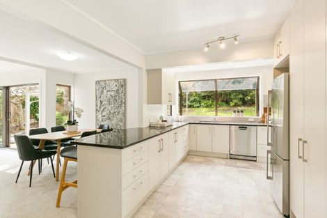 Photo of property in 7 Nadia Grove, Khandallah, Wellington, 6035