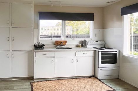Photo of property in 2/29 Kuaka Crescent, Bromley, Christchurch, 8062