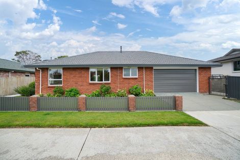 Photo of property in 2 Elm Crescent, Gladstone, Invercargill, 9810